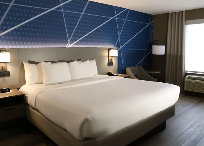 Comfort Inn & Suites Danbury-Bethel