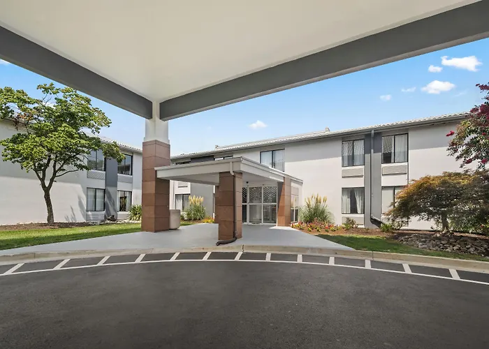 Spark By Hilton Waldorf