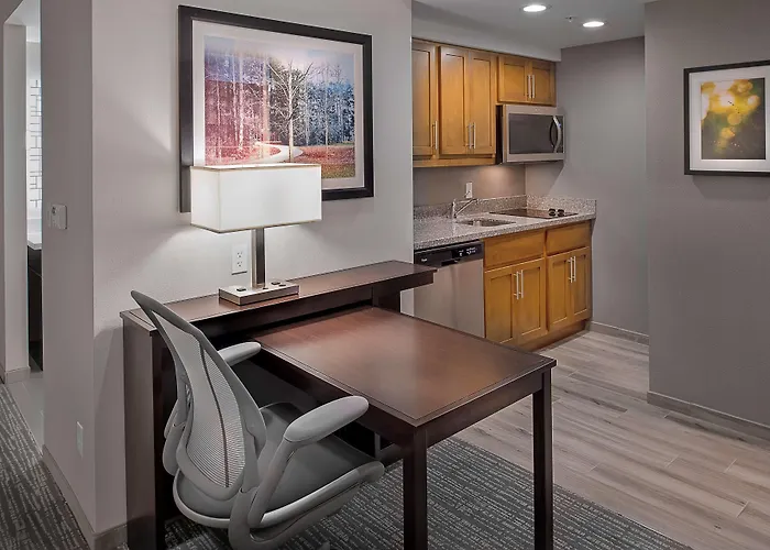 Homewood Suites By Hilton St. Louis Westport