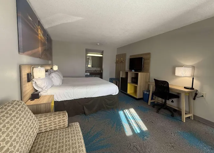 Days Inn By Wyndham Hannibal