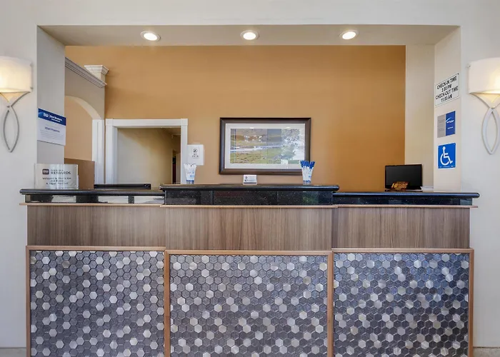 Best Western Plus Inn Of Hayward