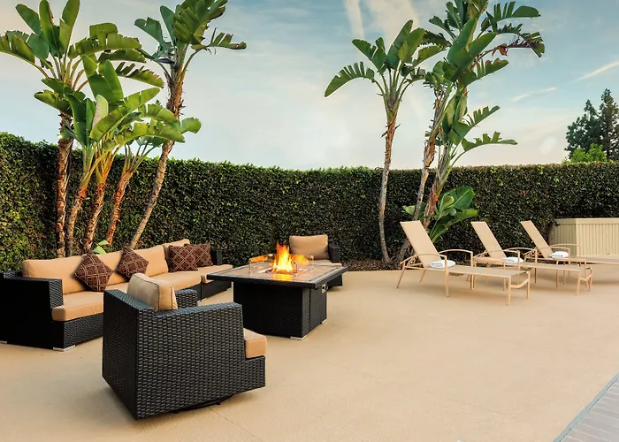Holiday Inn La Mirada Buena Park By Ihg