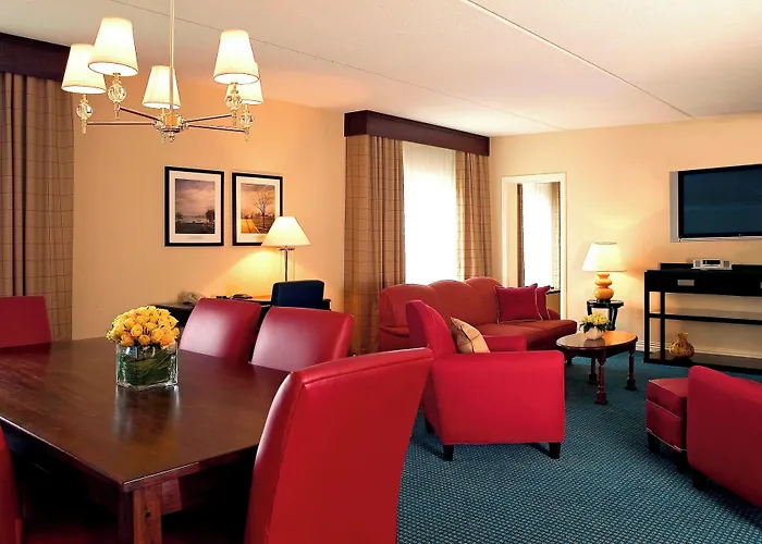 Four Points By Sheraton Wakefield Boston Hotel & Conference Center