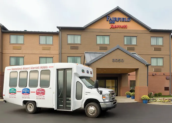 Fairfield Inn & Suites Lexington Keeneland Airport