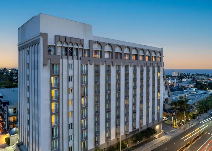 Hyatt Centric Delfina Santa Monica