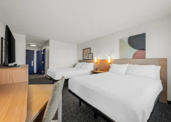 Spark By Hilton Cleveland Beachwood