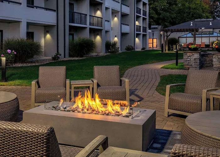Courtyard By Marriott Boston Andover