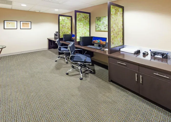 Holiday Inn Express Little Rock-Airport By Ihg