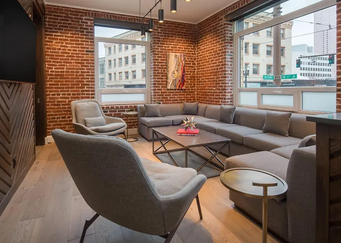 The Mark Spencer Hotel