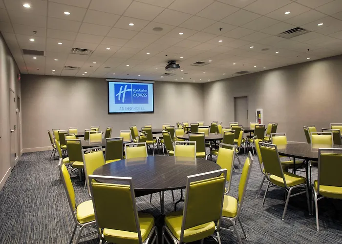 Holiday Inn Express Athens - University Area By Ihg