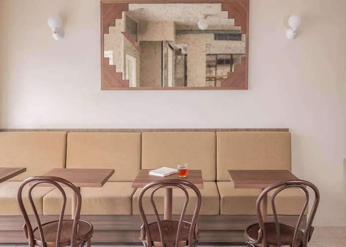 Hôtel BASSS Parijs