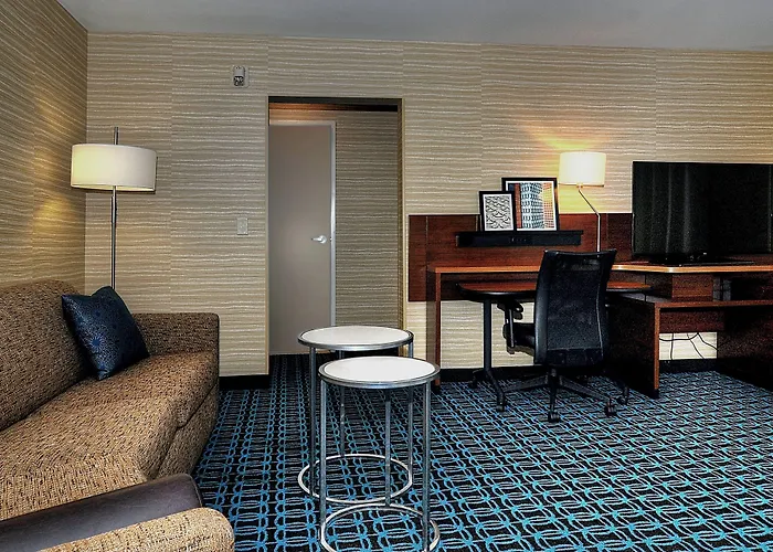 Fairfield Inn & Suites By Marriott Los Angeles Rosemead