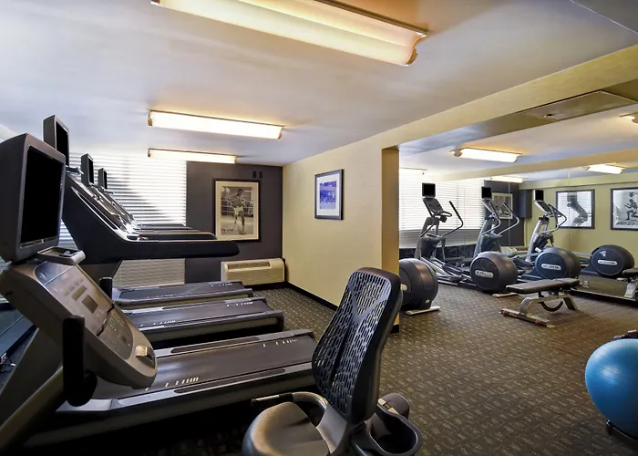 Holiday Inn Cincinnati-Riverfront By Ihg