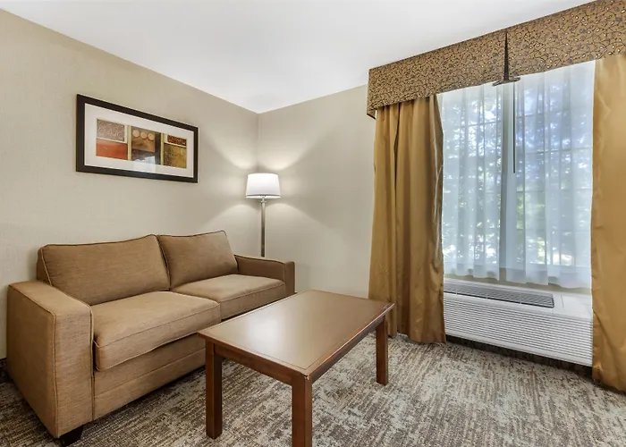 Best Western Plus Prairie Inn