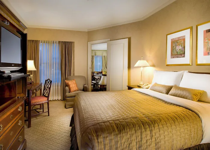 Mayflower Park Hotel