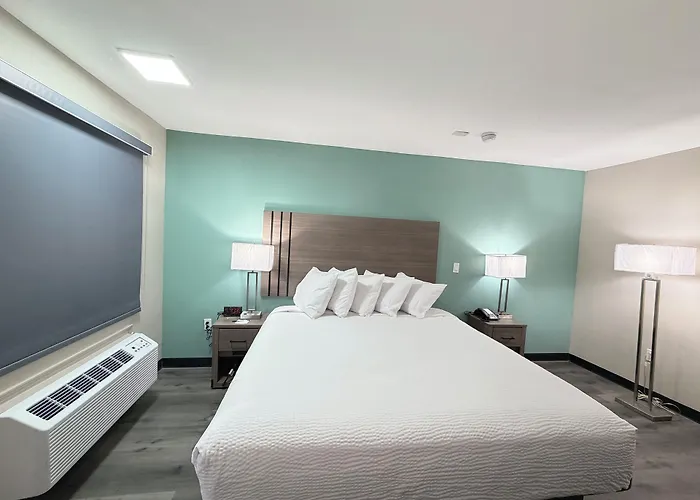 Baymont By Wyndham Pensacola At Nas Corry