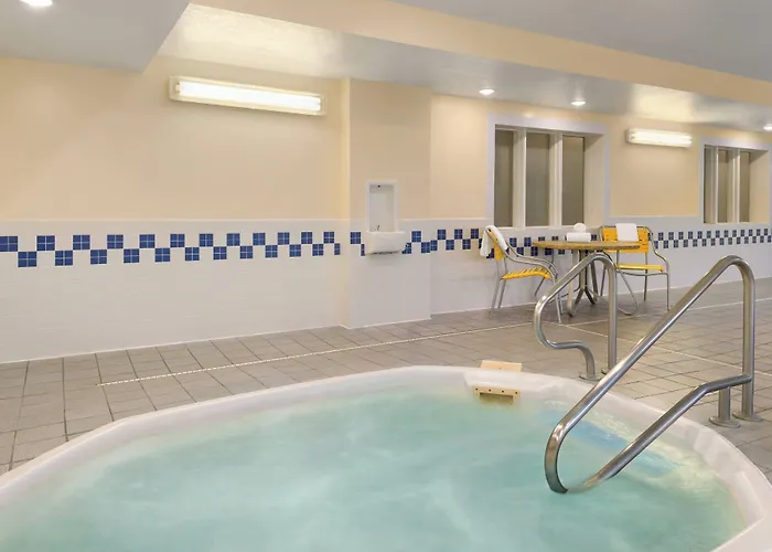 Fairfield Inn & Suites Minneapolis Bloomington/Mall Of America