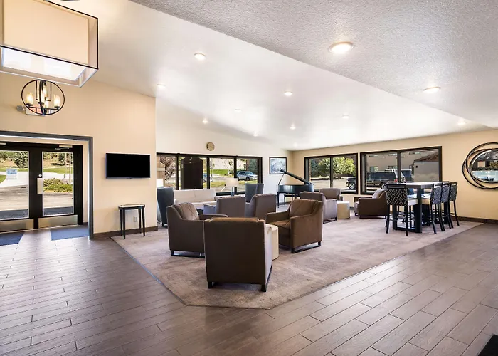 Best Western Golden Spike Inn & Suites