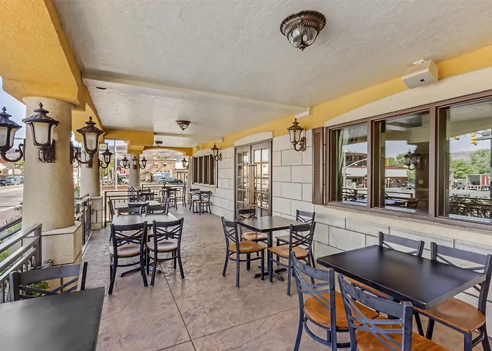 Best Western Plus Greenwell Inn