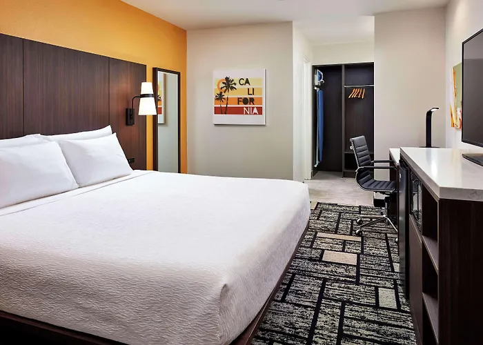 Best Western Plus Meridian Inn & Suites, Anaheim-Orange