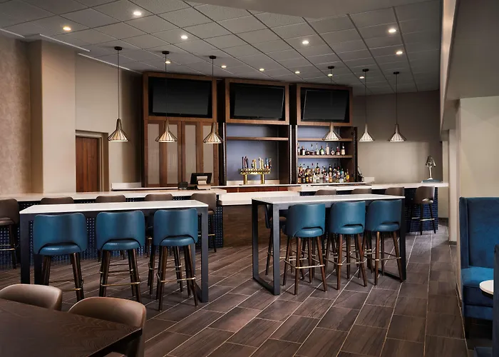Embassy Suites By Hilton Tucson East