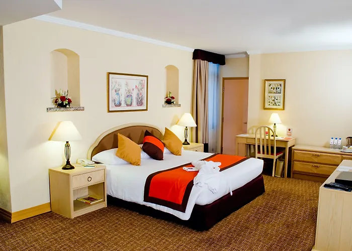 Novel Hotel City Center