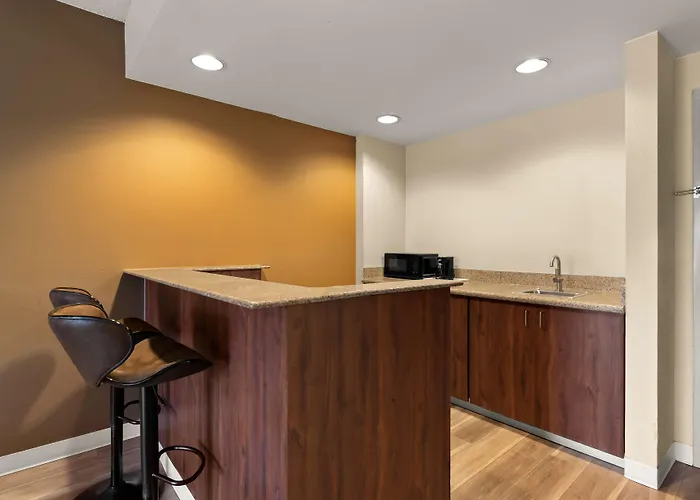 Ramada By Wyndham Harrisburg/Hershey Area