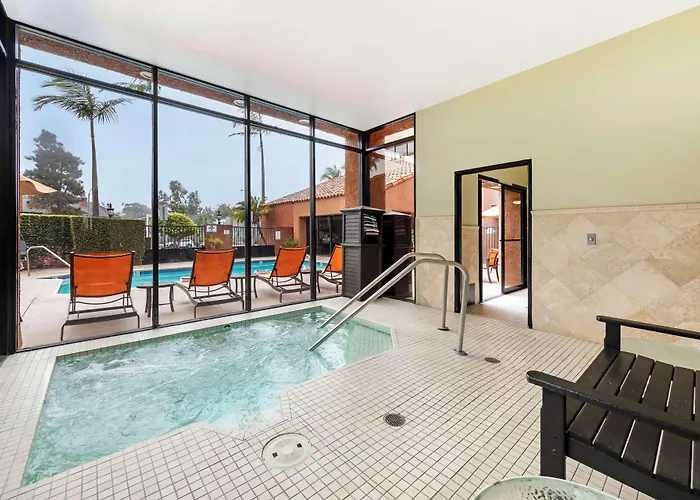 Best Western Plus Redondo Beach Inn