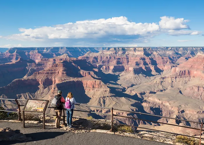 Grand Canyon Hotel & Suites