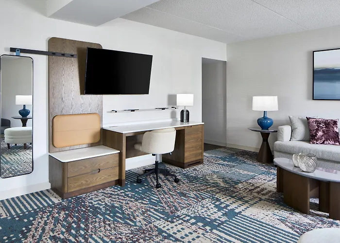 Delta Hotels By Marriott Toledo