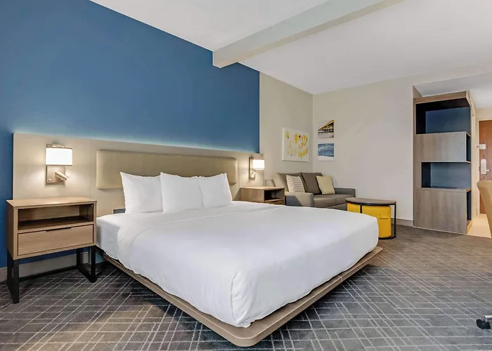 Comfort Suites Chesapeake - Norfolk