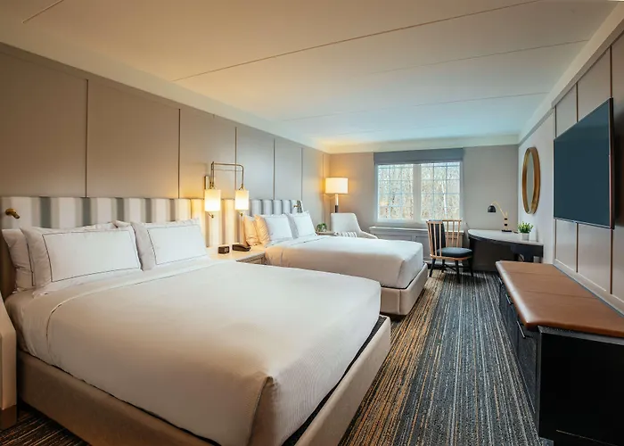 Somerset Hills Hotel, Tapestry Collection By Hilton