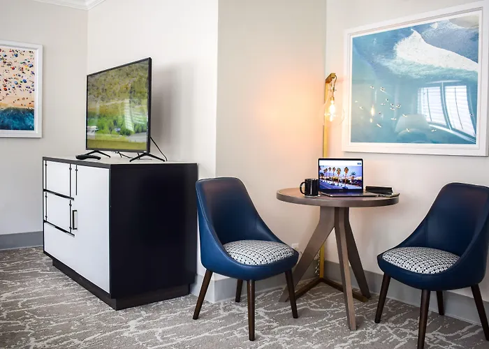 Beachside Inn