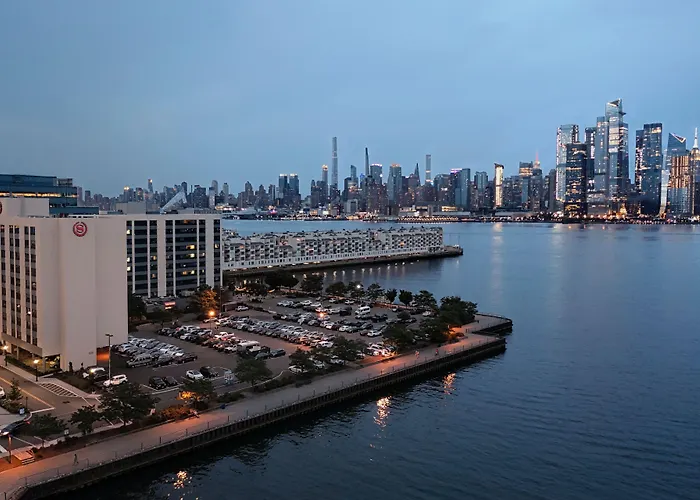 Sheraton Lincoln Harbor Hotel