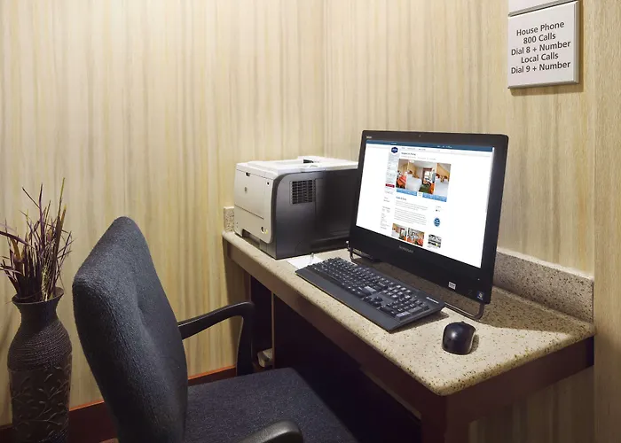 Hampton Inn Findlay