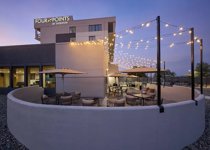 Ramada By Wyndham Englewood Hotel & Suites