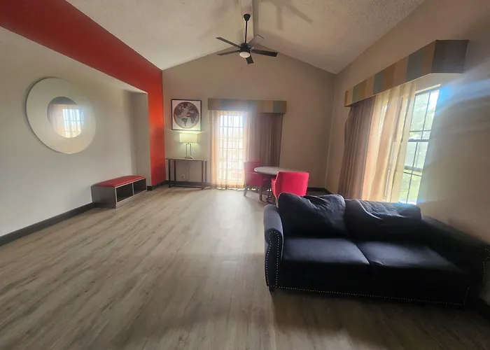 Ramada By Wyndham Westminster Denver
