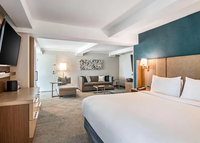 Holiday Inn Oxnard - Ventura By Ihg