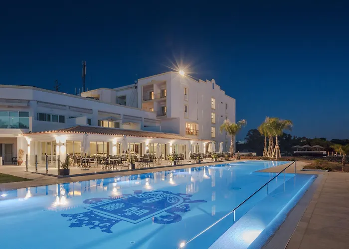 Dona Filipa Hotel