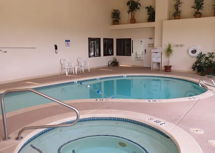 Baymont Inn & Suites By Wyndham Holbrook