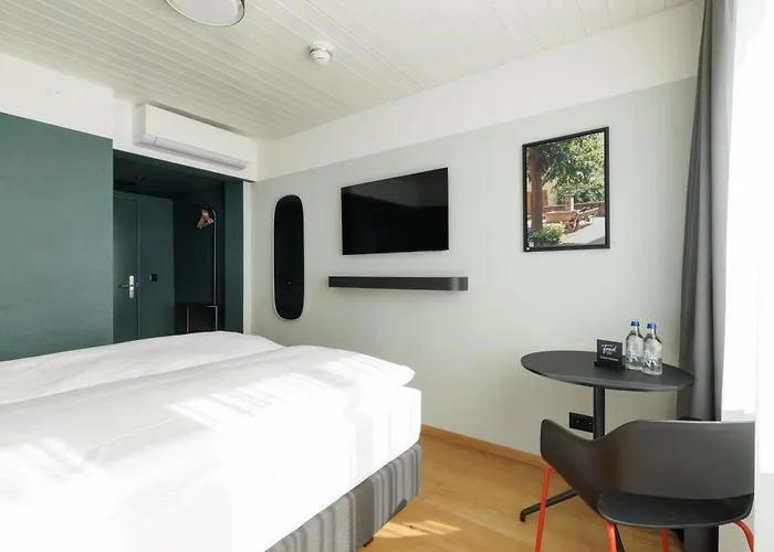 Fred Hotel Central