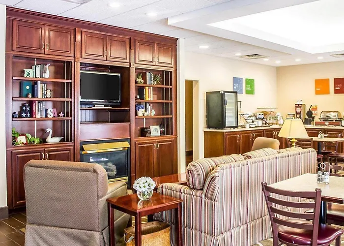 Comfort Inn & Suites