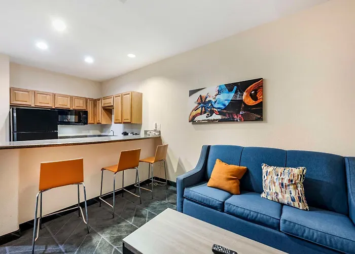 Best Western Lubbock West Inn & Suites
