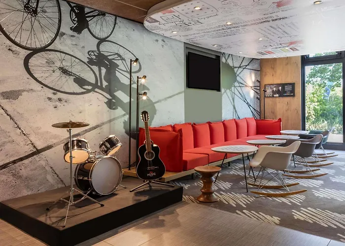 Ibis Saint Quentin En Yvelines - Velodrome