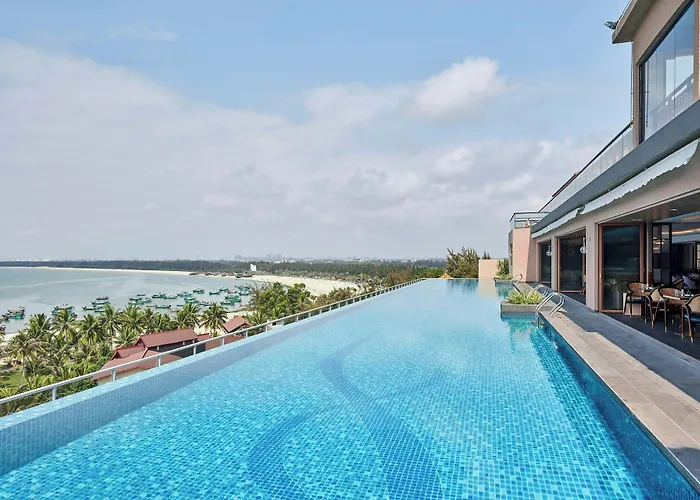 Sheraton Maoming Romantic Beach Resort
