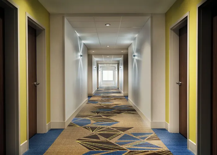 Holiday Inn Express & Suites - Savannah N - Port Wentworth By Ihg
