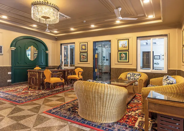 Mayfair Palm Beach Resort