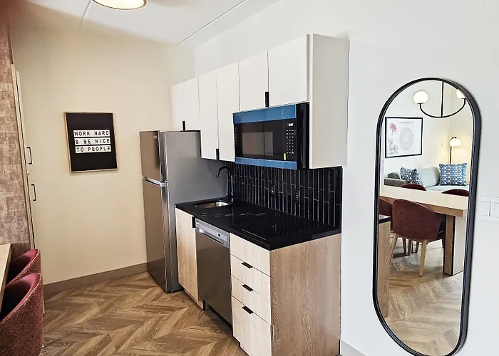 Sonesta Simply Suites Nanuet