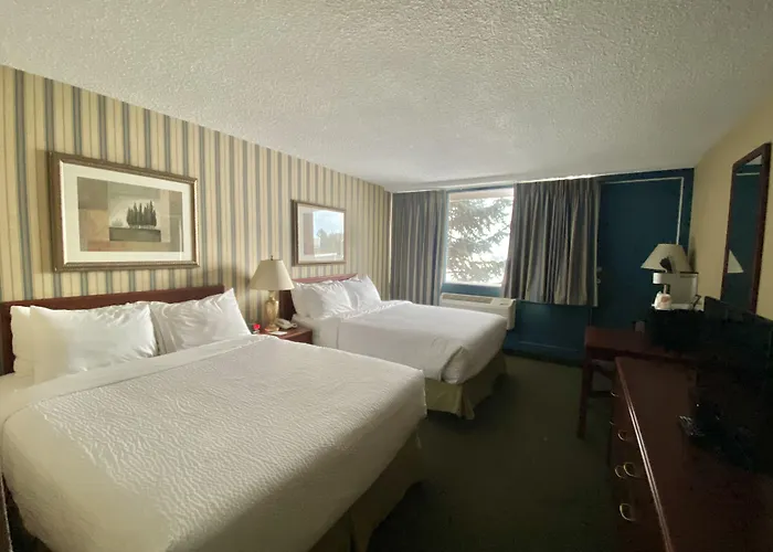 Ramada By Wyndham Whitecourt