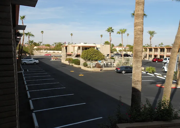 Quality Inn & Suites Phoenix Nw - Sun City